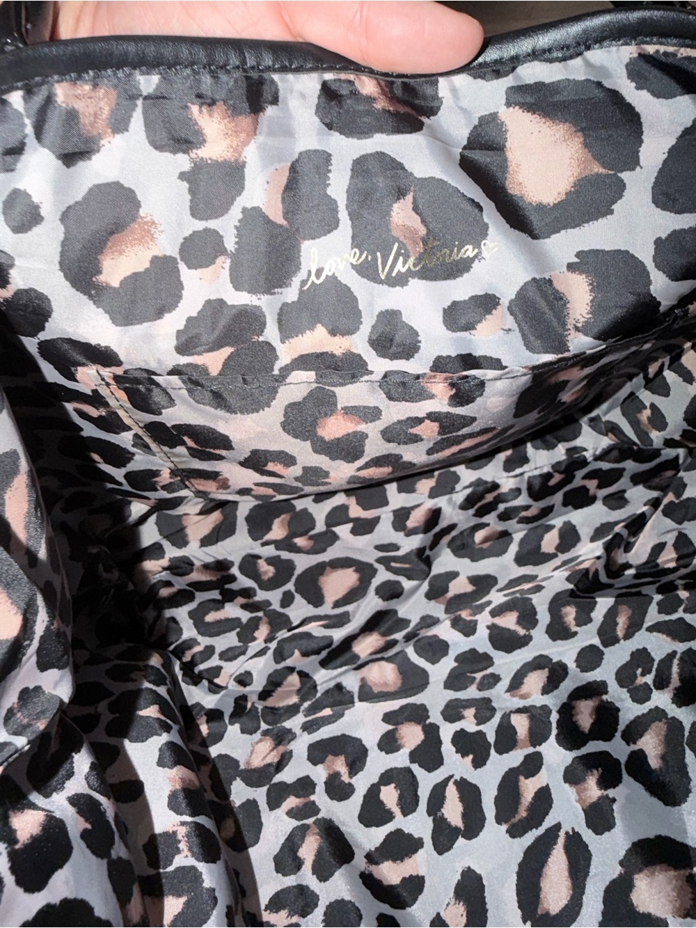 Victoria’s Secret Black & Gold Tote Bag – Leopard Print Lining - Picture 7 of 10